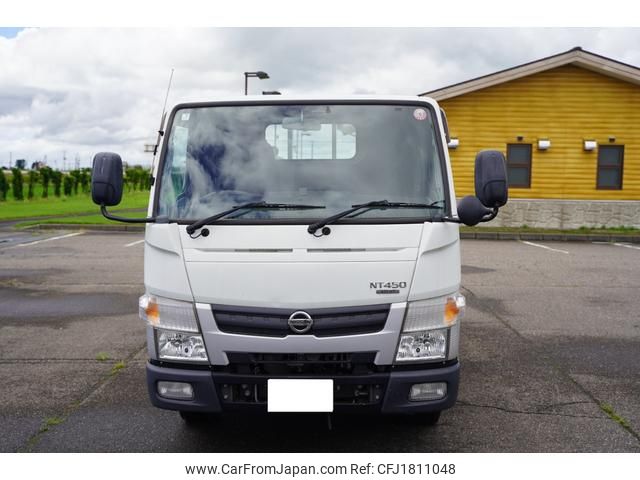 nissan nt450-atlas 2017 CFJ1811048 image 2