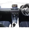 mazda axela 2018 CFJ1809493 image 3