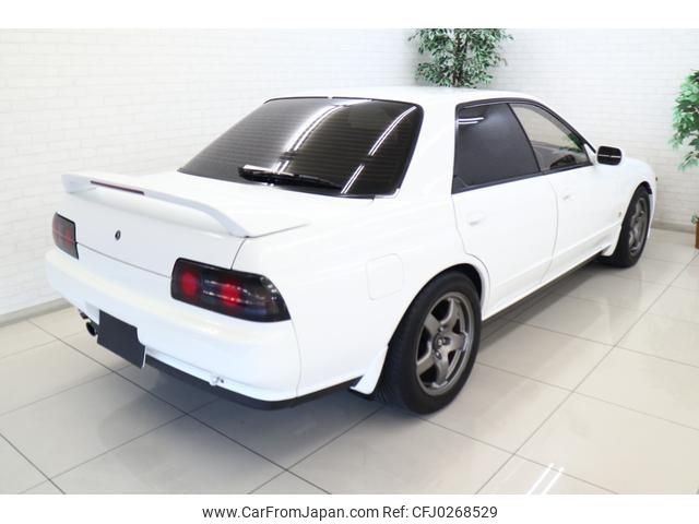 nissan skyline 1992 GOO_JP_700100203130241001003 image 2