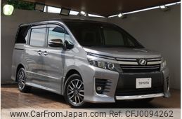 toyota voxy 2017 -TOYOTA--Voxy DBA-ZRR80W--ZRR80-0332532---TOYOTA--Voxy DBA-ZRR80W--ZRR80-0332532-