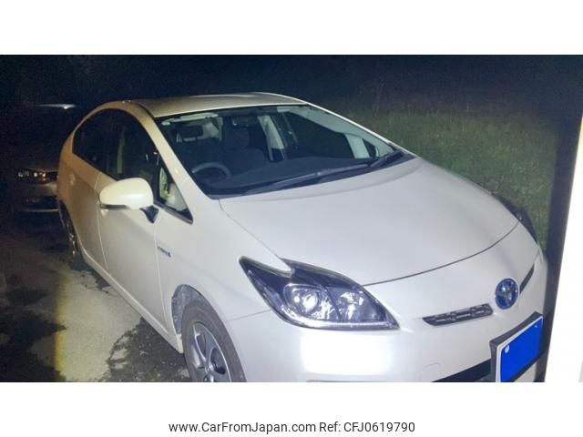 toyota prius 2015 -TOYOTA--Prius DAA-ZVW30--ZVW30-1930199---TOYOTA--Prius DAA-ZVW30--ZVW30-1930199- image 1