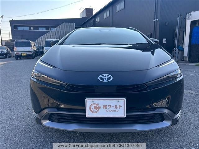 toyota prius 2023 quick_quick_6AA-MXWH60_MXWH60-4026087 image 2
