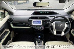 toyota aqua 2012 504928-926759