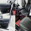 toyota voxy 2016 CFJ1655649 image 11