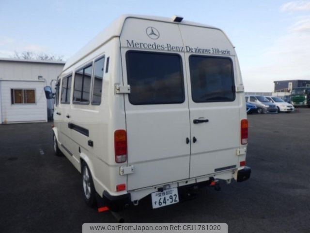 mercedes-benz mercedes-benz-others 1993 CFJ1781020 image 2