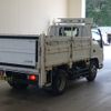 isuzu elf-truck 2010 CFJ1511994 image 2