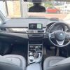 bmw 2-series 2017 quick_quick_2A15_WBA2A32090V464540 image 2