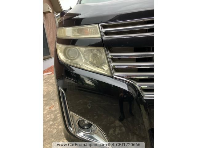 nissan elgrand 2012 CFJ1720666 image 2