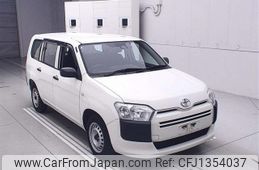 toyota probox-van 2020 CFJ1354037