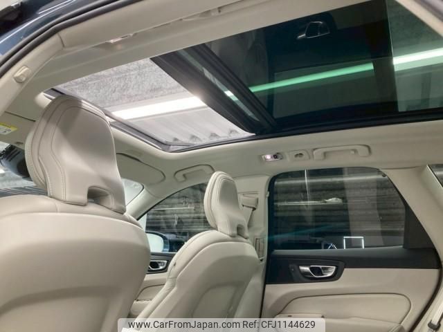 volvo xc60 2020 quick_quick_LDA-UD4204TXC_YV1UZA8MCL1486802 image 2
