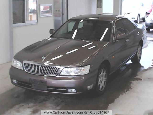 Nissan laurel 2001