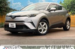 toyota c-hr 2018 CFJ1625561