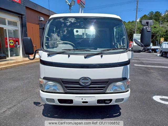 hino dutro 2011 GOO_NET_EXCHANGE_0401987A30250430W002 image 2