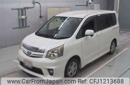 toyota noah 2010 -TOYOTA--Noah DBA-ZRR70W--ZRR70-0339215---TOYOTA--Noah DBA-ZRR70W--ZRR70-0339215-