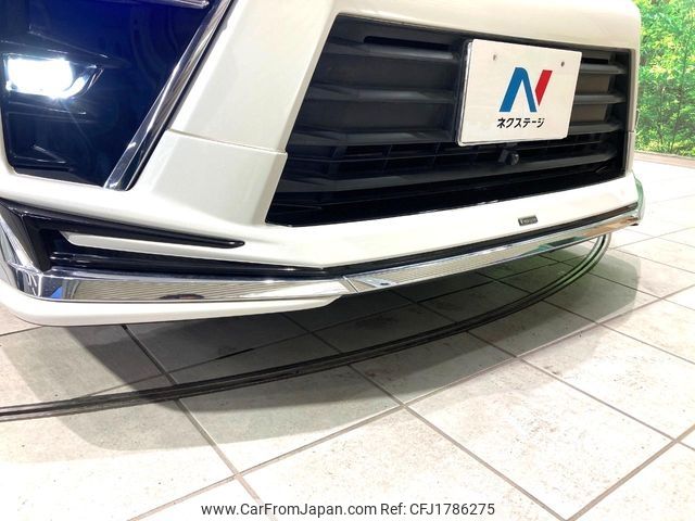 toyota voxy 2018 CFJ1786275 image 2