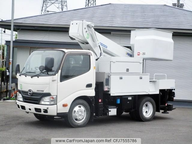 hino dutro 2016 GOO_NET_EXCHANGE_0403732A30220601W001 image 1