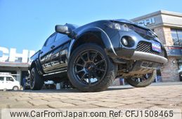 mitsubishi triton 2009 CFJ1508465