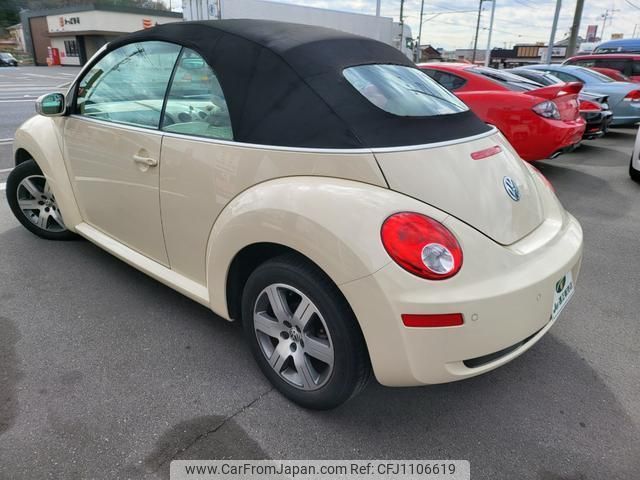 volkswagen new-beetle-convertible 2006 quick_quick_GH-1YAZJ_WVWZZZ1YZ6M311530 image 2