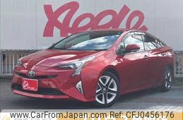 toyota prius 2016 -TOYOTA--Prius DAA-ZVW51--ZVW51-8002500---TOYOTA--Prius DAA-ZVW51--ZVW51-8002500-