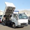 isuzu-elf-truck-2016-16068-car_e58c7390-8125-4700-a943-9bdcde465b90