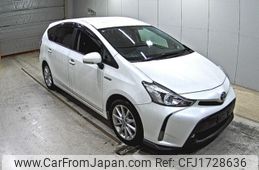 toyota prius-α 2016 CFJ1728636