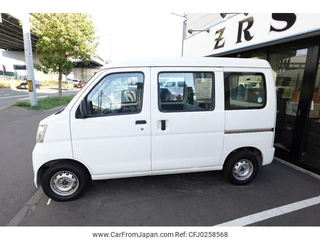 subaru sambar-van 2017 GOO_JP_700030009730240928001 image 2