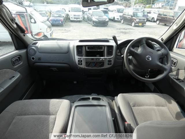 nissan caravan-van 2005 CFJ1501826 image 2