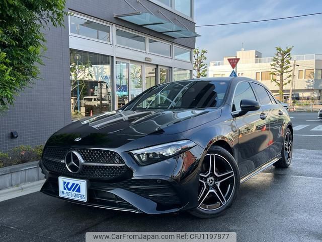 mercedes-benz a-class 2024 quick_quick_5BA-177084_W1K1770842V175890 image 1