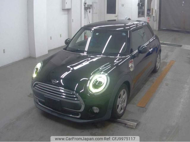 mini mini-others 2019 quick_quick_DBA-XR15M_WMWXR12000TE88114 image 1