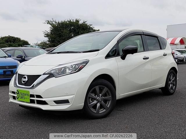 nissan note 2017 -NISSAN--Note DBA-E12--E12-568262---NISSAN--Note DBA-E12--E12-568262- image 1