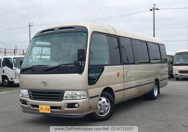 toyota coaster 2013 REALMOTOR_N1024040277F-17 image 1