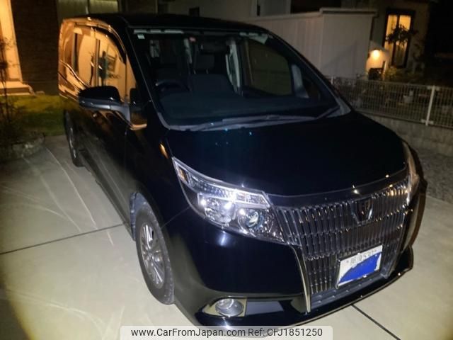toyota esquire 2014 CFJ1851250 image 2