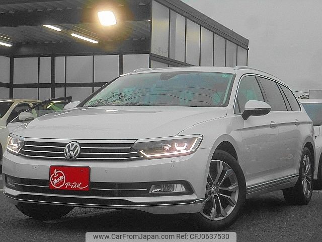 volkswagen passat-variant 2015 -VOLKSWAGEN--VW Passat Variant DBA-3CCZE--WVWZZZ3CZGE011631---VOLKSWAGEN--VW Passat Variant DBA-3CCZE--WVWZZZ3CZGE011631- image 1