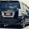 toyota noah 2011 CFJ1810326 image 3