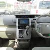 toyota noah 2007 REALMOTOR_Y2024100320F-12 image 8