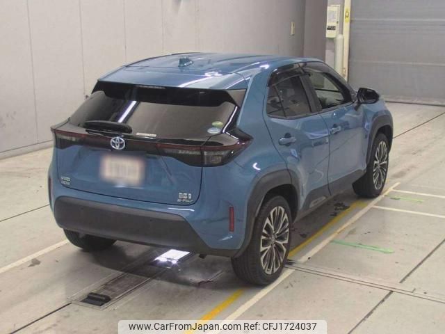 toyota yaris-cross 2021 CFJ1724037 image 2