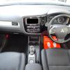 mitsubishi outlander-phev 2014 CFJ1724716 image 13