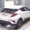 toyota c-hr 2018 -TOYOTA--C-HR DBA-NGX10--NGX10-2002109---TOYOTA--C-HR DBA-NGX10--NGX10-2002109- image 2