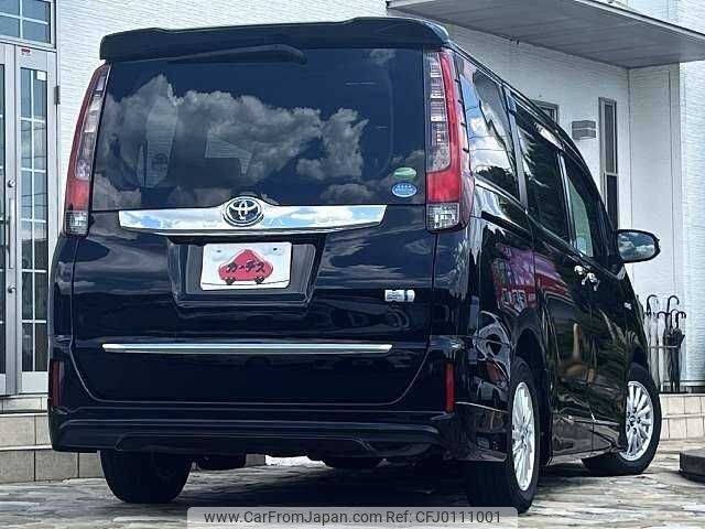 toyota noah 2014 504928-923419 image 2