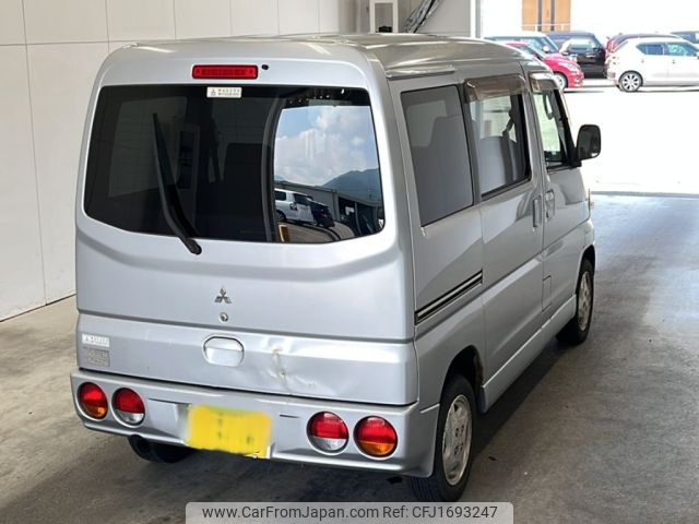 mitsubishi town-box 2010 CFJ1693247 image 2