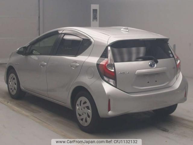 toyota aqua 2017 quick_quick_DAA-NHP10_NHP10-6655859 image 2