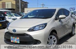 toyota aqua 2022 -TOYOTA--AQUA MXPK11--MXPK11-2042772---TOYOTA--AQUA MXPK11--MXPK11-2042772-