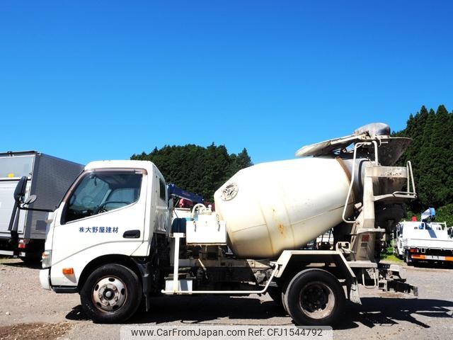 hino dutro 2016 CFJ1544792 image 2