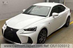 lexus is 2018 CFJ1320312