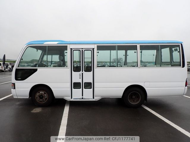 toyota coaster 2003 25112606 image 2