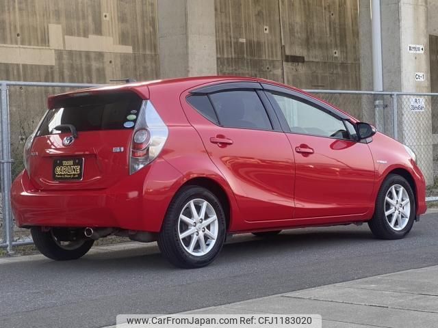 toyota aqua 2013 quick_quick_DAA-NHP10_NHP10-2257721 image 2