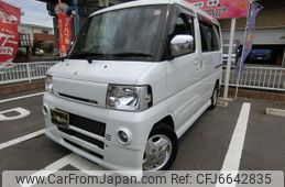 mitsubishi-town-box-2011-11560-car_e60a4e57-4e81-4517-a22d-1e34905475ac