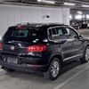 volkswagen tiguan 2016 -VOLKSWAGEN--VW Tiguan WVGZZZ5NZGW003879---VOLKSWAGEN--VW Tiguan WVGZZZ5NZGW003879- image 2