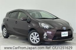 toyota aqua 2014 -TOYOTA--AQUA DAA-NHP10--NHP10-2369835---TOYOTA--AQUA DAA-NHP10--NHP10-2369835-
