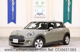 mini mini-others 2019 quick_quick_DBA-XU15M_WMWXU52080TH96329